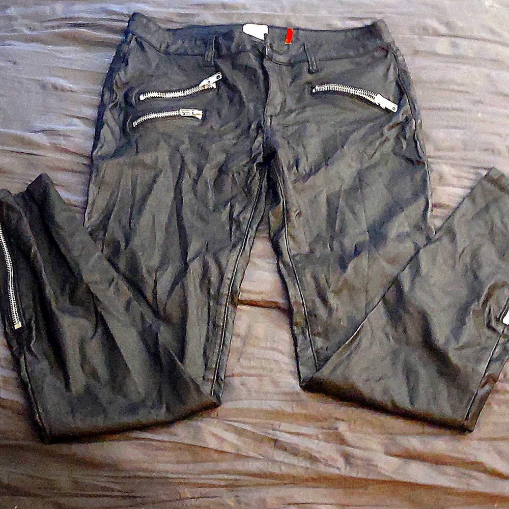 Sleek black Capri pants